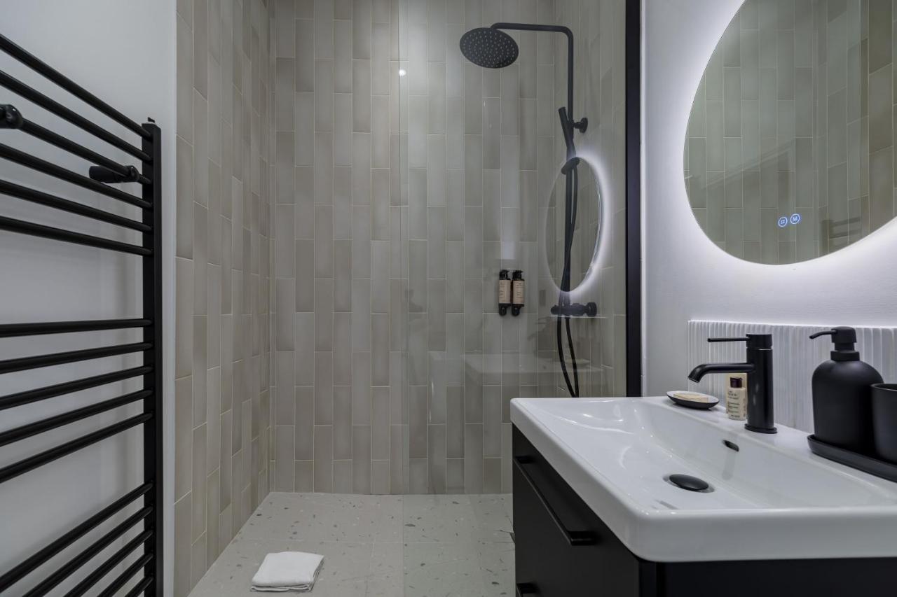Appartement Poetic - Champs Elysees Paris